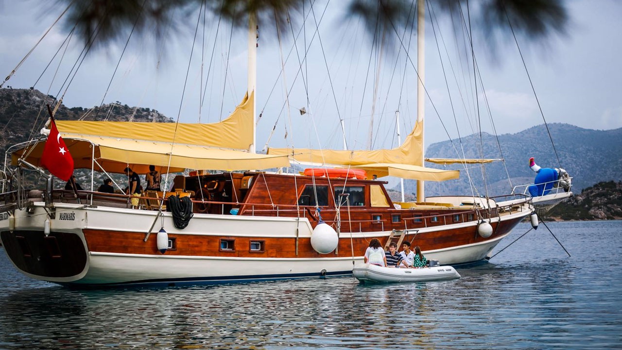 Marmaris boat tour with Zehra Sultan
